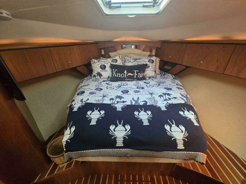 43ft Tiara Yachts Yacht For Sale