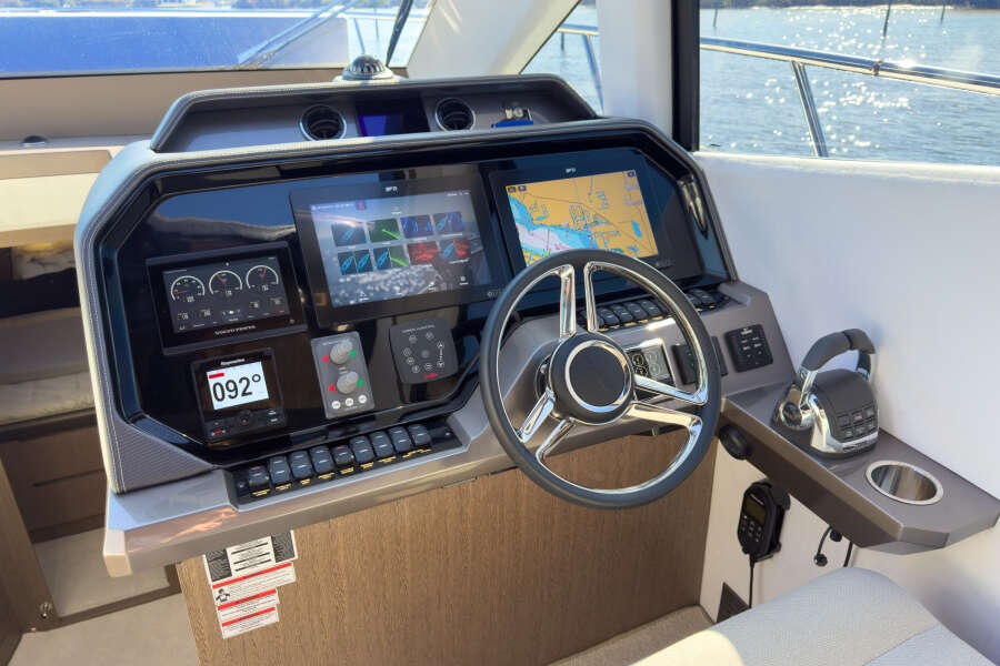 53ft Galeon Yacht For Sale