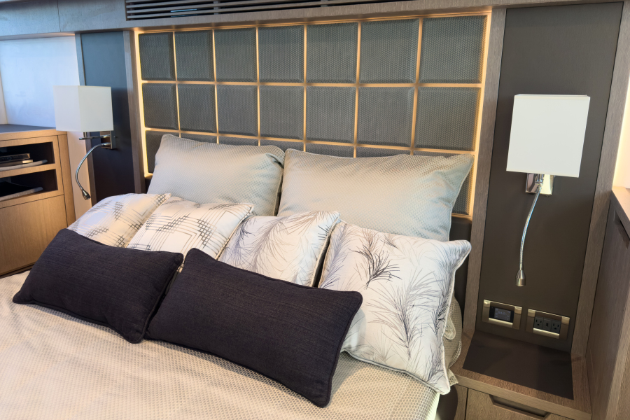 53' 2022 Galeon 510 SKY