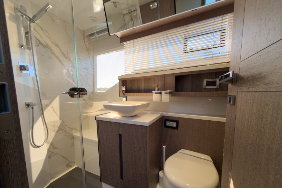 53' 2022 Galeon 510 SKY