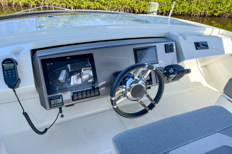 53' 2022 Galeon 510 SKY