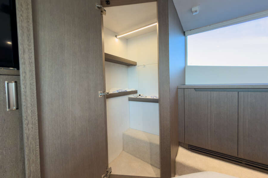 53ft Galeon Yacht For Sale