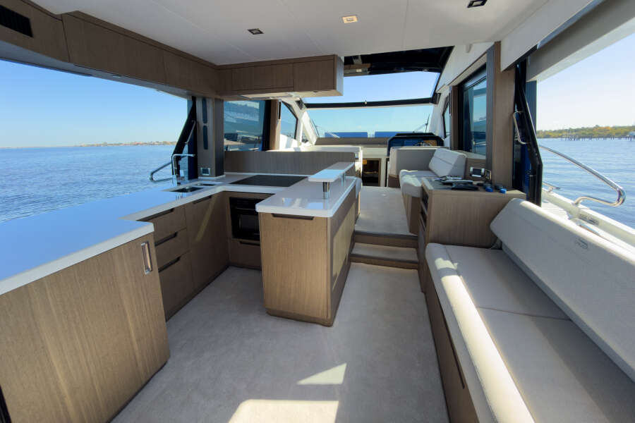 53ft Galeon Yacht For Sale