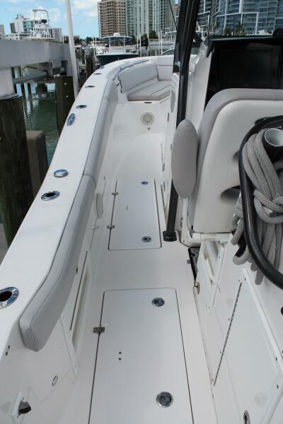 32' 2018 Sea Fox 328 Commander