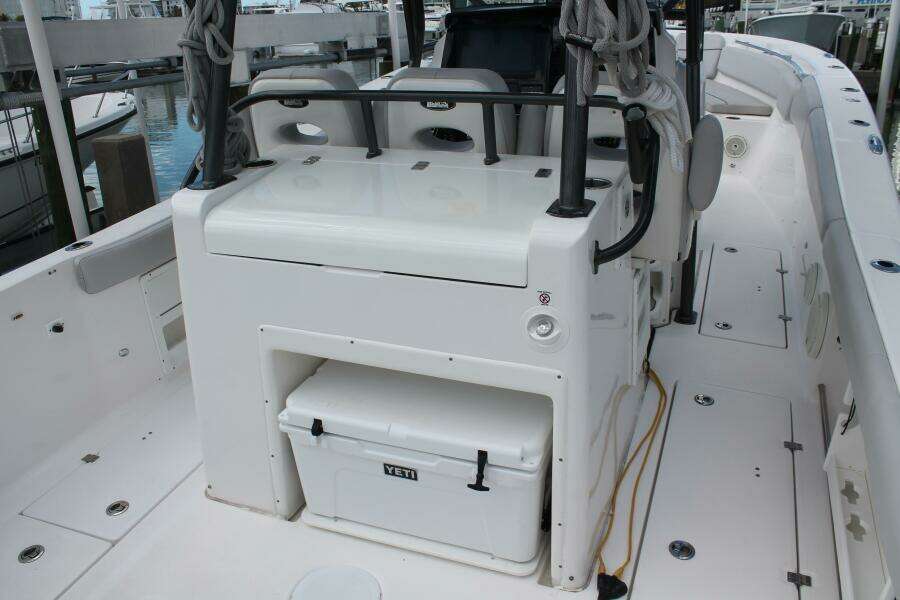 32ft Sea Fox Yacht For Sale