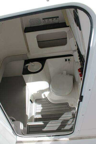 32ft Sea Fox Yacht For Sale