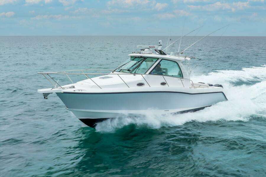 2012 Boston Whaler 345 Conquest - Profile 