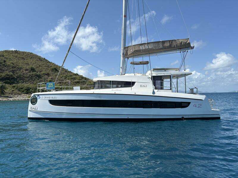 Le Grand Bleu I 42ft Bali Yacht For Sale