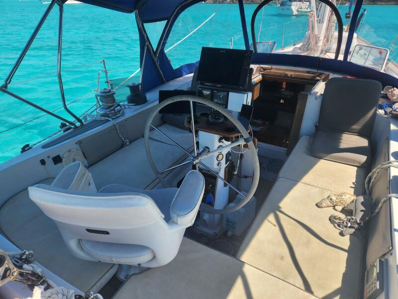 45' 1989 Irwin 43 Mk III