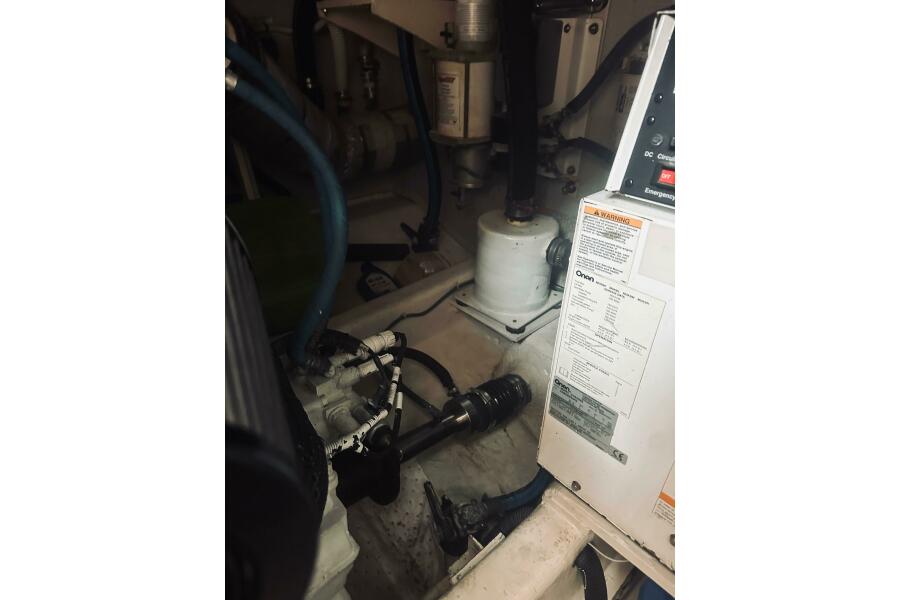 38' 2008 Sabre 38 Hard Top Express