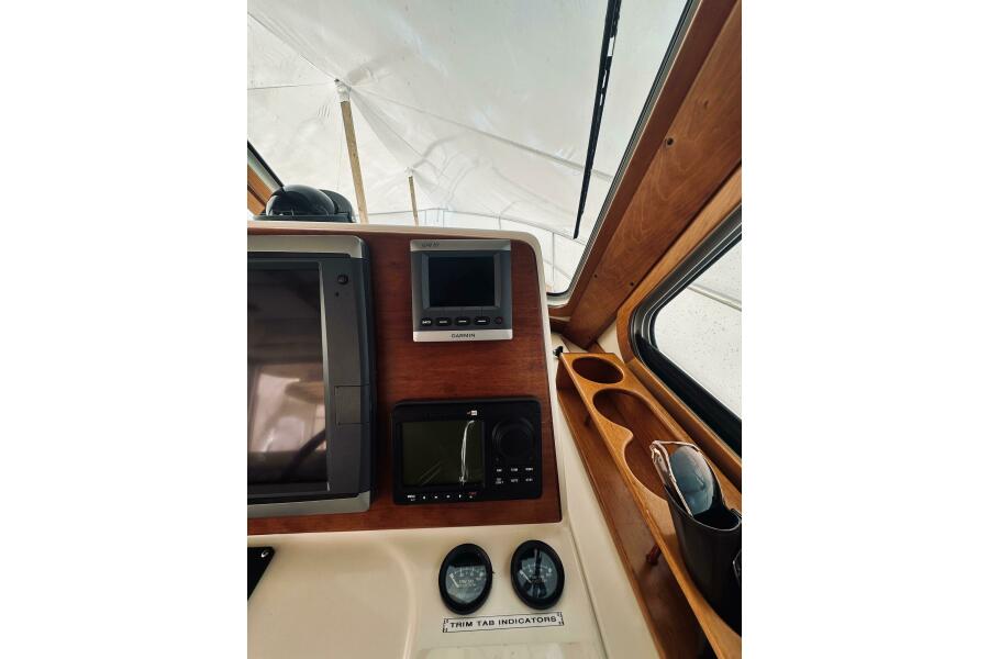 38' 2008 Sabre 38 Hard Top Express