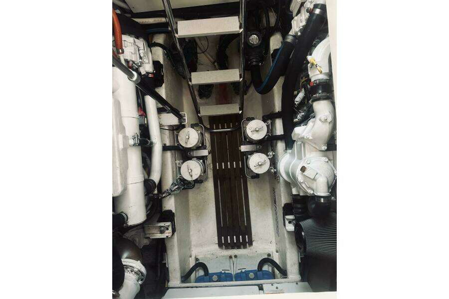 Grand Finale 38ft Sabre Yacht For Sale