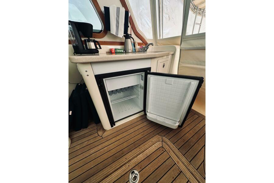 38' 2008 Sabre 38 Hard Top Express