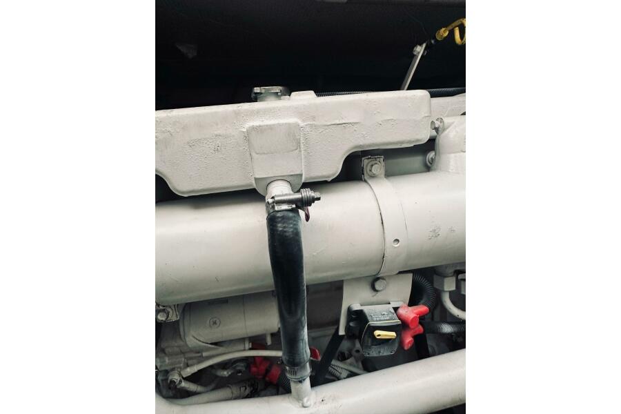 38' 2008 Sabre 38 Hard Top Express