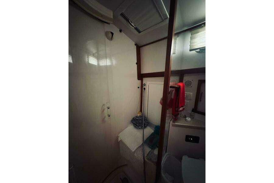 Grand Finale 38ft Sabre Yacht For Sale