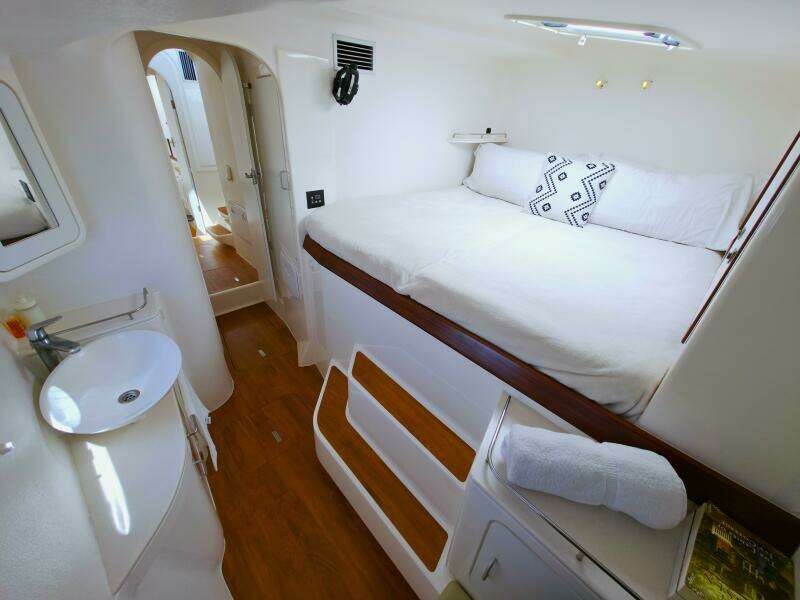 After Glow 48ft Voyage Yacht For Sale