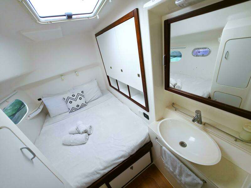 After Glow 48ft Voyage Yacht For Sale