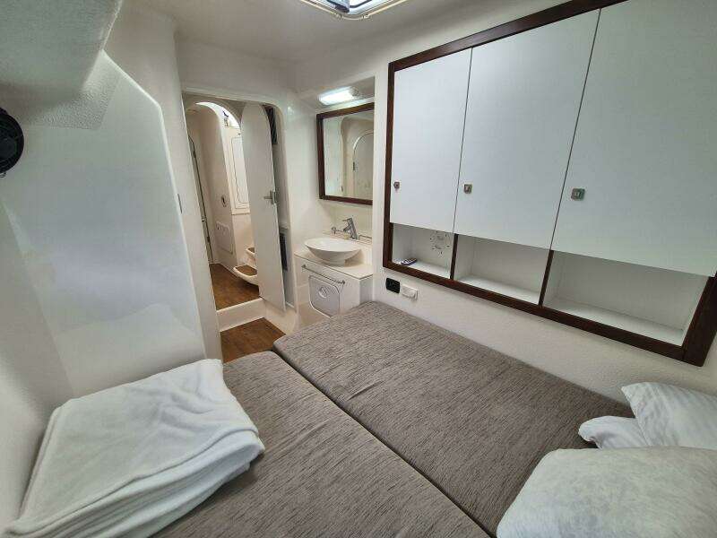 After Glow 48ft Voyage Yacht For Sale