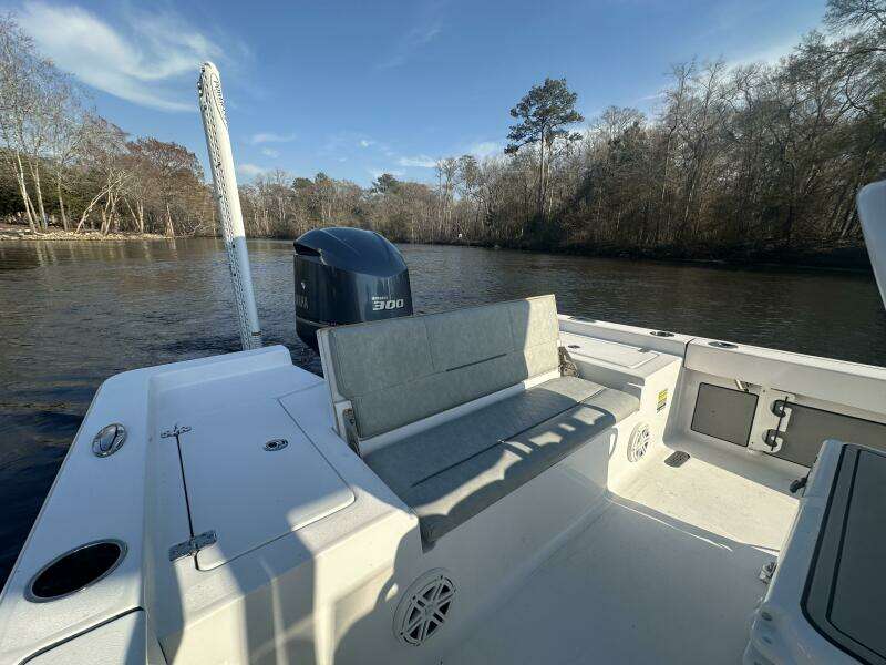 24ft Sportsman Yacht For Sale
