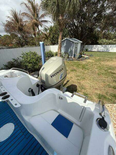 21ft Sea Chaser Yacht For Sale