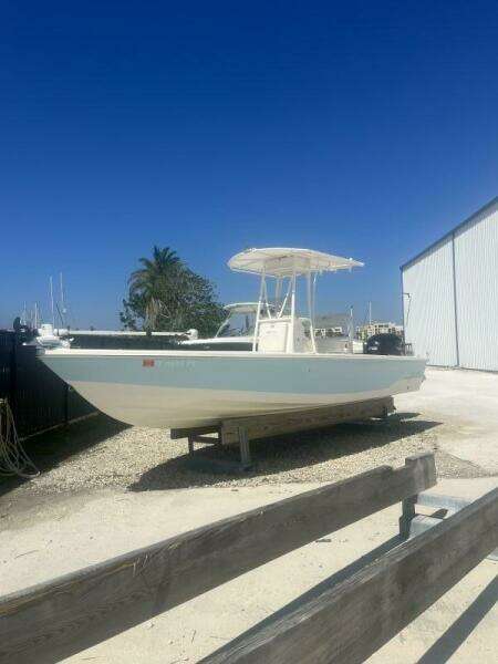 24ft Pathfinder Yacht For Sale