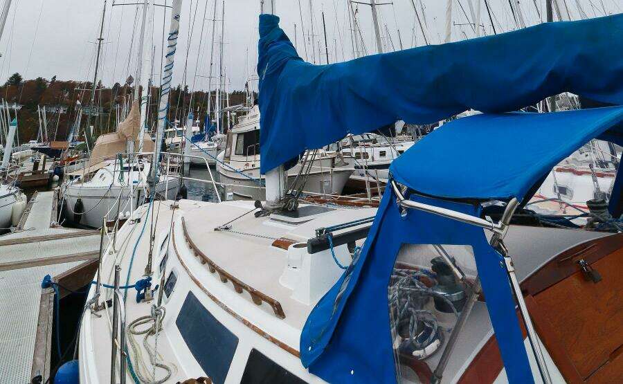 Scrimshander 34ft Catalina Yacht For Sale