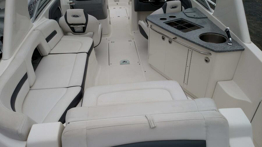 26' 2014 Chaparral 264 Sunesta