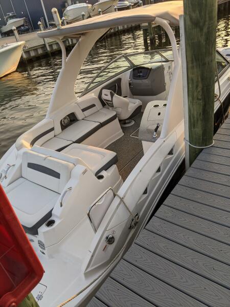 26' 2014 Chaparral 264 Sunesta