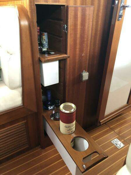 46ft Outbound Yacht For Sale