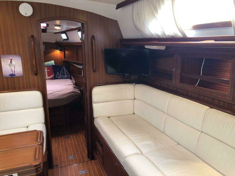 46ft Outbound Yacht For Sale