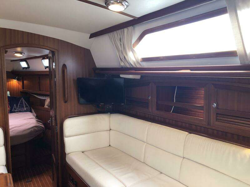 46ft Outbound Yacht For Sale