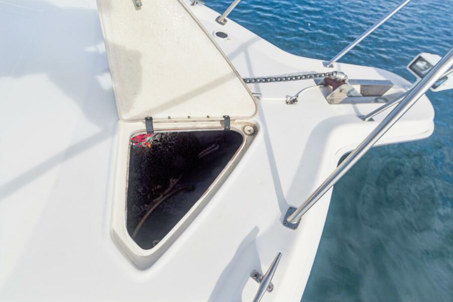 37' 2000 Sea Ray 370 Express Cruiser