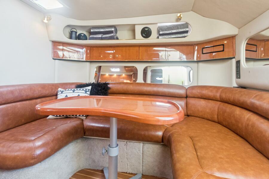 37' 2000 Sea Ray 370 Express Cruiser