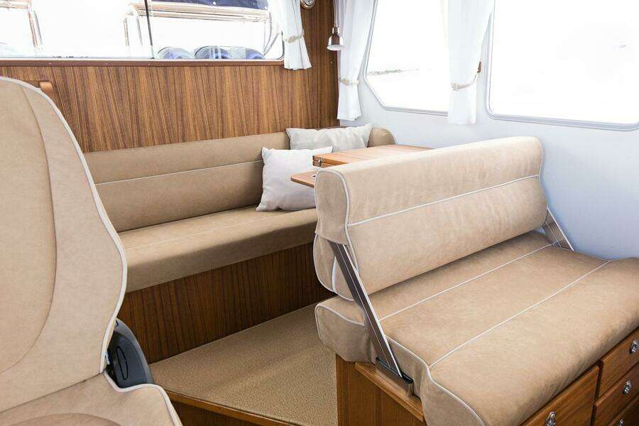 499k  699k Stock 1 30ft Targa Yacht For Sale