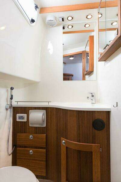 499k  699k Stock 1 30ft Targa Yacht For Sale