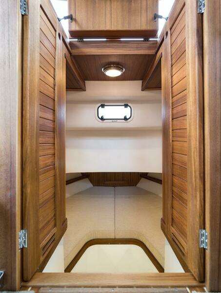 499k  699k Stock 1 30ft Targa Yacht For Sale