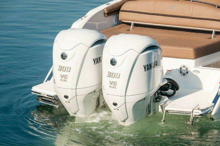 2022 Cobalt 30SC- Ko Olina