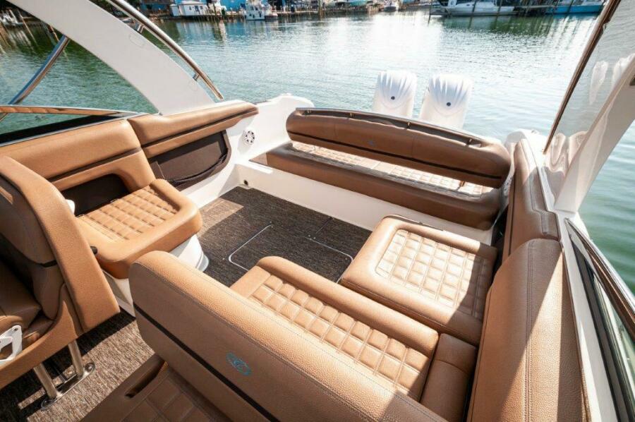 30' 2022 Cobalt 30SC