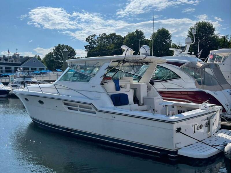 41' 2002 Tiara Yachts 4100 Open