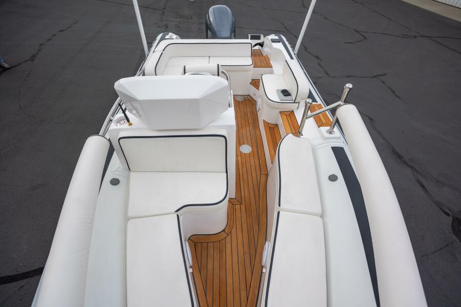 19' 2020 Novurania 600 LX