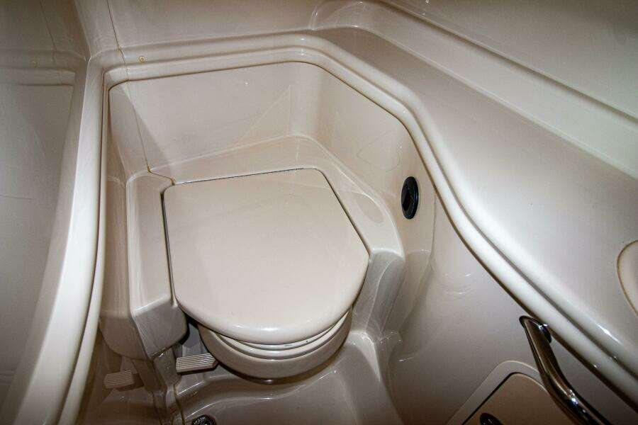 Incognito 32ft Sea Ray Yacht For Sale