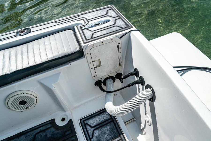 24' 1980 Mako 214 Walkaround