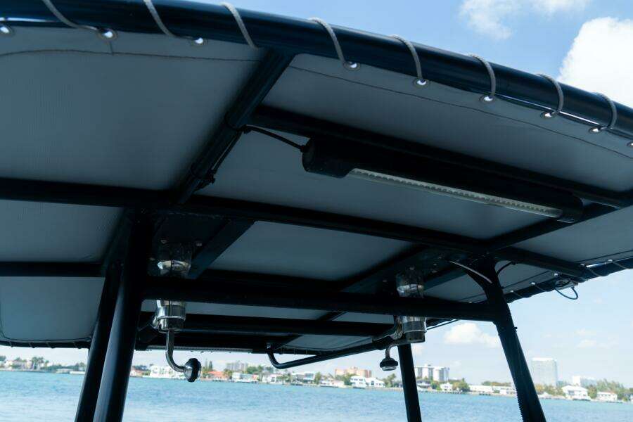 24ft Mako Yacht For Sale