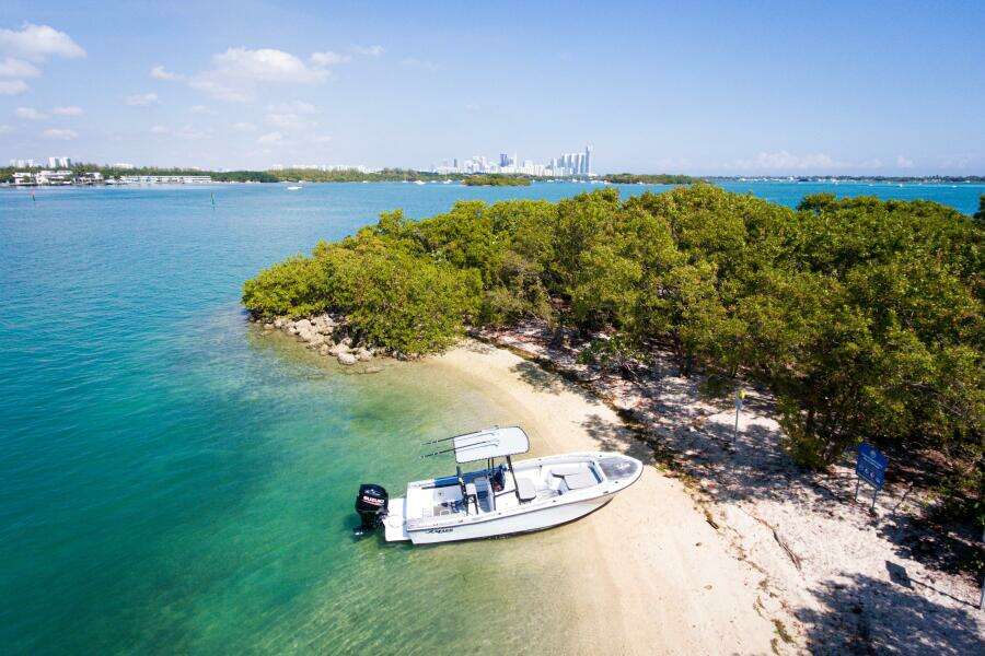 24ft Mako Yacht For Sale