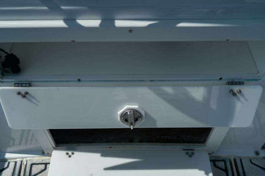 24ft Mako Yacht For Sale