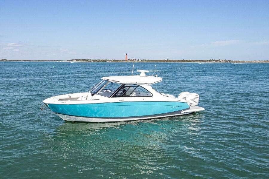 Absolutely Knot 36ft Regal Yacht For Sale