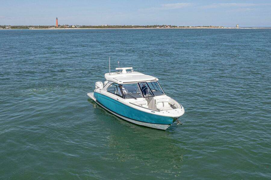 Absolutely Knot 36ft Regal Yacht For Sale