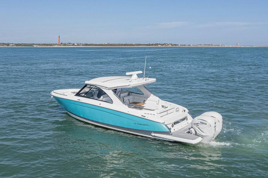 36' 2022 Regal LX 36