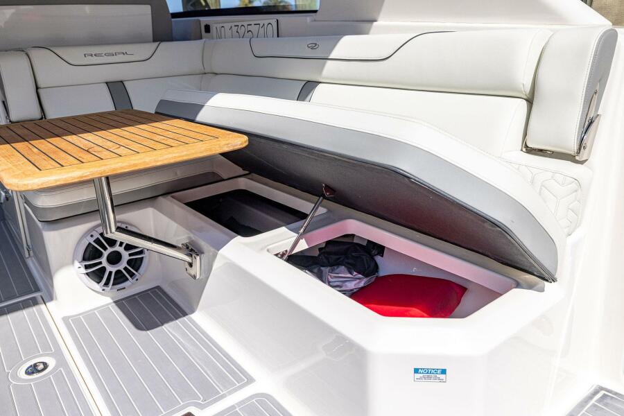36' 2022 Regal LX 36