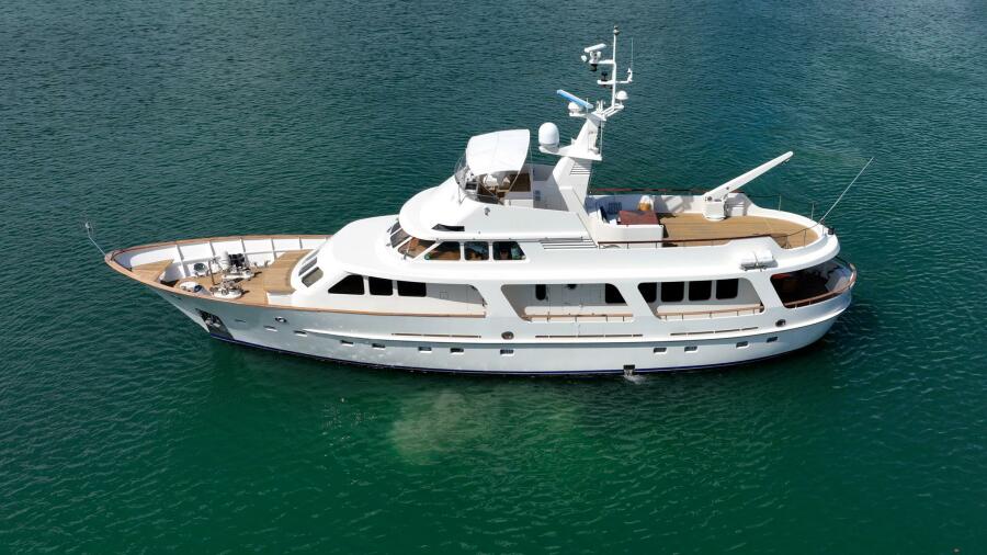 85' 1989 Moonen Long Range Cruiser